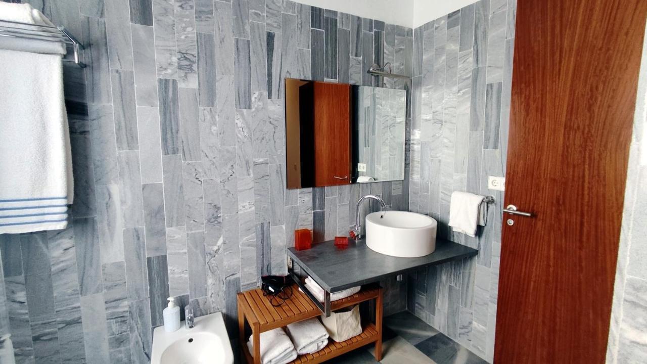 Selecta Elegante Apartamento Con Patio En Centro Historico เซบีญา ภายนอก รูปภาพ